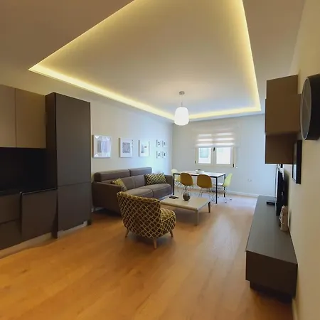 Four Seasons Apartamento