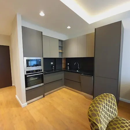 Four Seasons Apartamento Vlorë