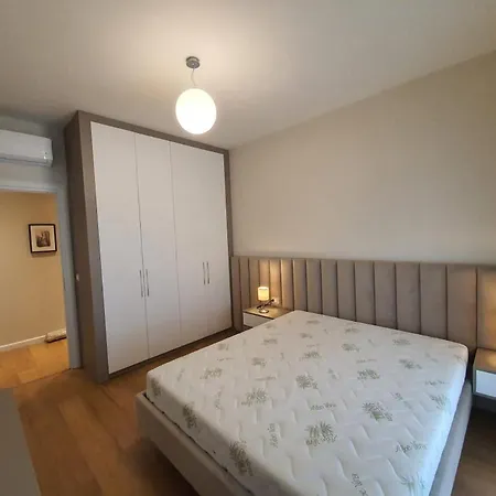 Four Seasons Apartamento